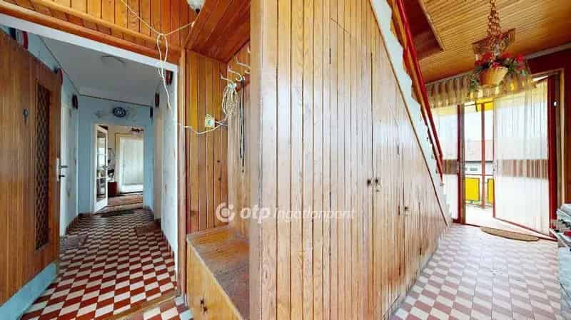 Miskolctapolca 200nm-es 6 szobás családi ház eladó