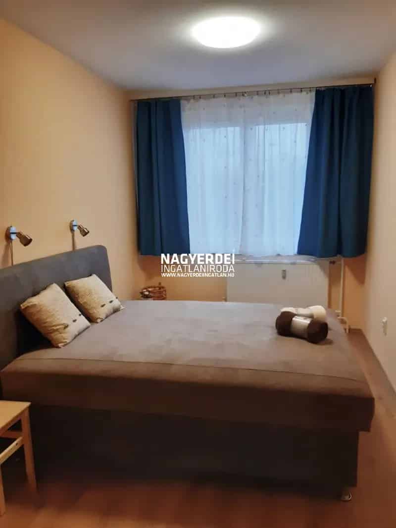 Debrecen Újkert 54m2 2 szobás bútorozott lakás kiadó