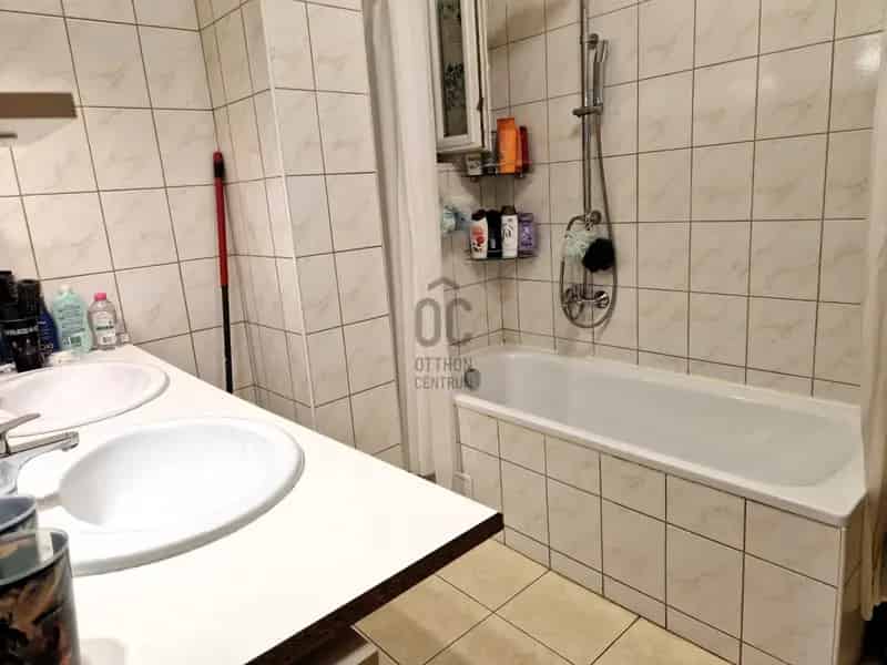 Nagykanizsa belvárosához közeli 3 hálószobás társasházi lakás