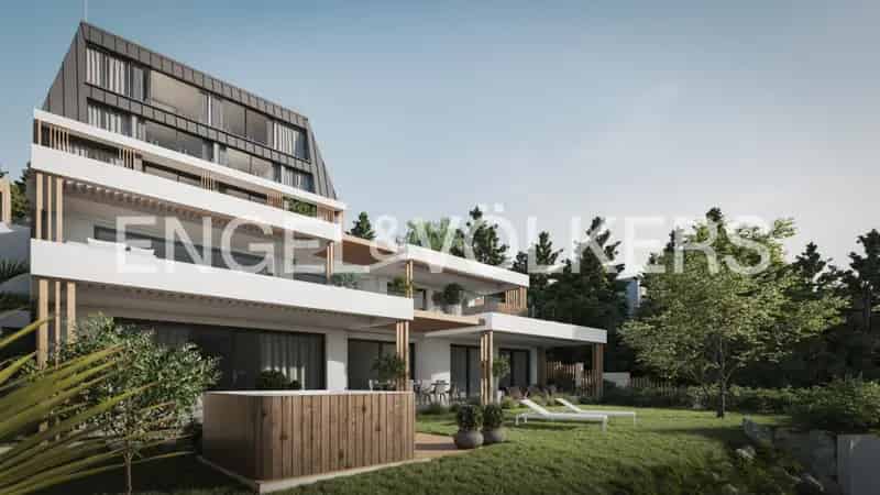 Új építésű lakás Törökvészen privát kerttel 179m2