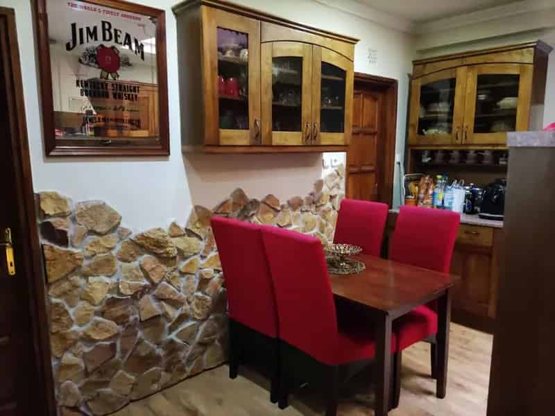 Nyíregyháza Sóstóhegy - 143 m2-es családi ház 2104 m2-es telekkel eladó