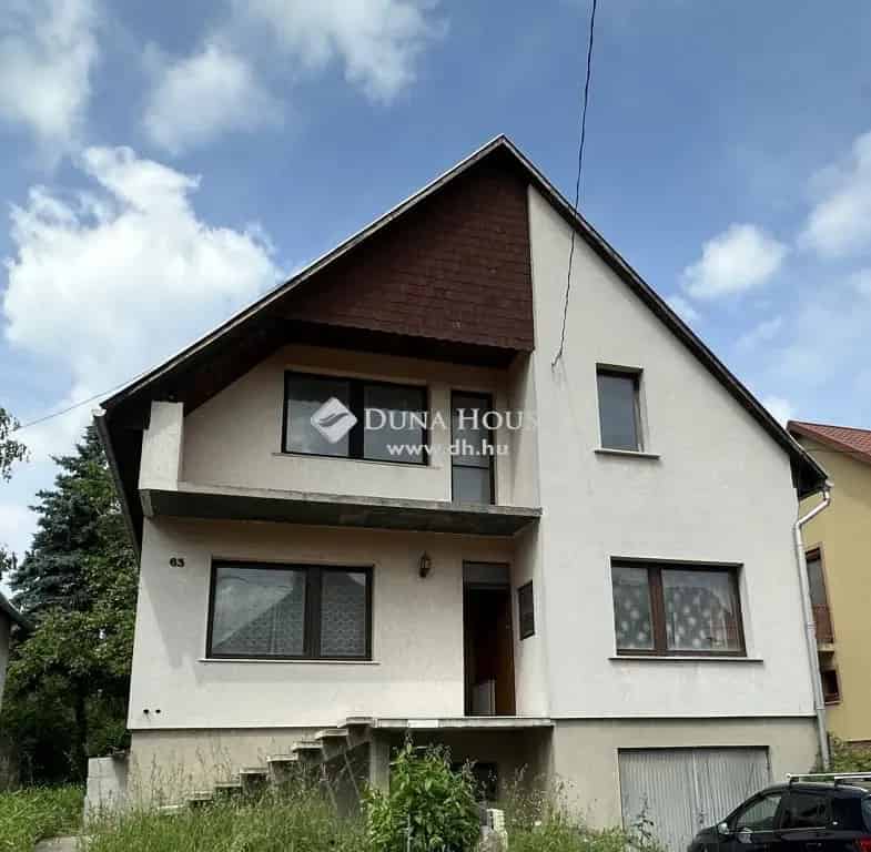 Nyergesújfalu családi ház eladó 205 nm 4 szoba