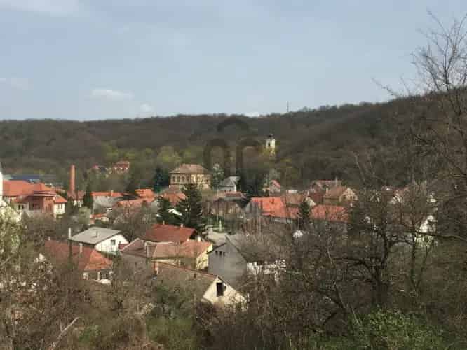 Törökbálinti 1391 m2-es telek eladó 80 m2-es házzal