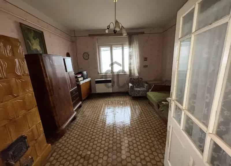 Eladó családi ház Mándokon 69nm