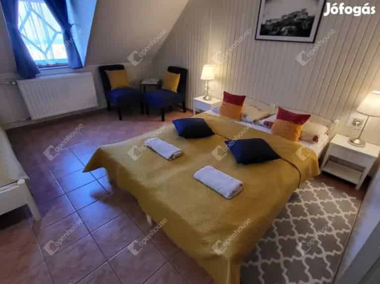 Siroki Panzió Eladó 480 nm 9 Szoba Parkoló Bejárható