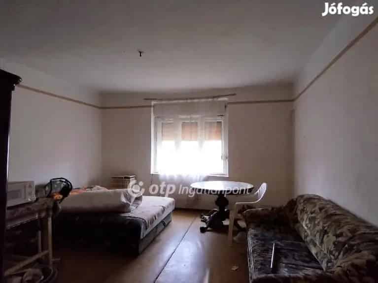 Eladó családi ház Kisújszállás 93 5nm 2 szoba