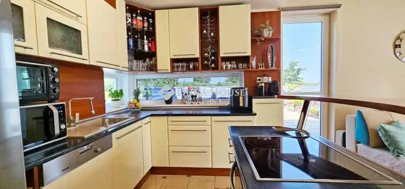 Szombathelyi Penthouse Lakás Eladó - 71 m2 - 2 Szoba - Tetőterasz