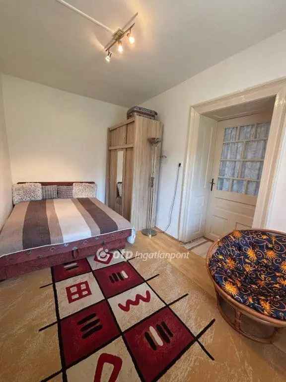 Alsóvadász 95m2 3 szobás családi ház eladó