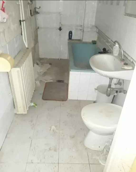Felujítandó ház Dévaványán 80 m2 2576 m2 telekkel