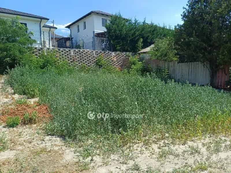 150m2-es Telek Elado Dunaharasztin Horgaszoknak Termeszetkedveloknek