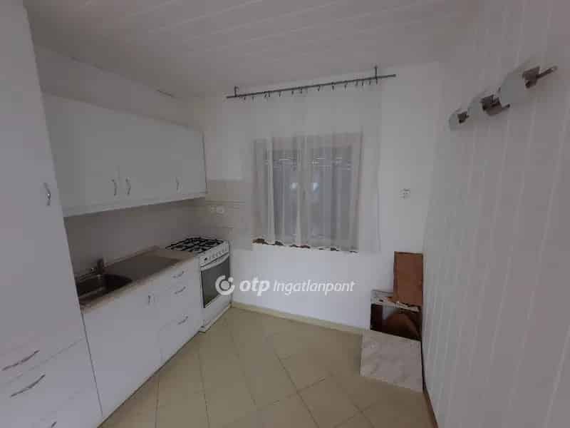 Siófoki sorház eladó - 77 6 m2 - 3 szoba - garázs