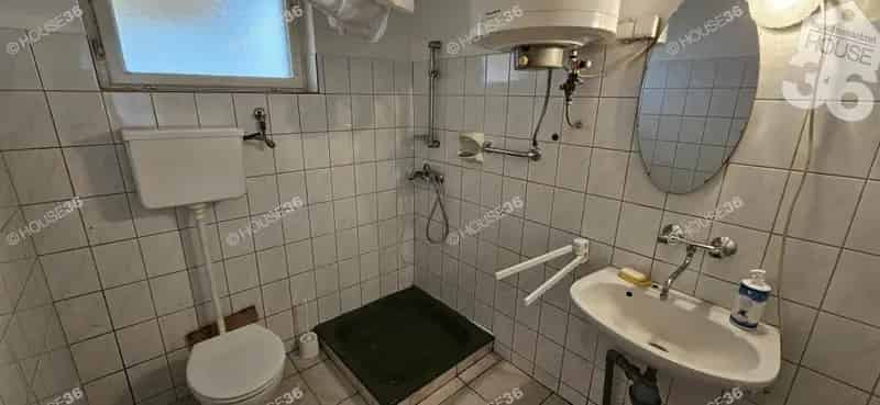Kulcsi hétvégi ház eladó - 778 m2 telek 50 m2 lakótér