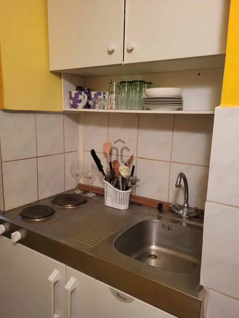 Siófok Szabadi-fürdő 1 szobás lakás eladó - vízparti, klímás