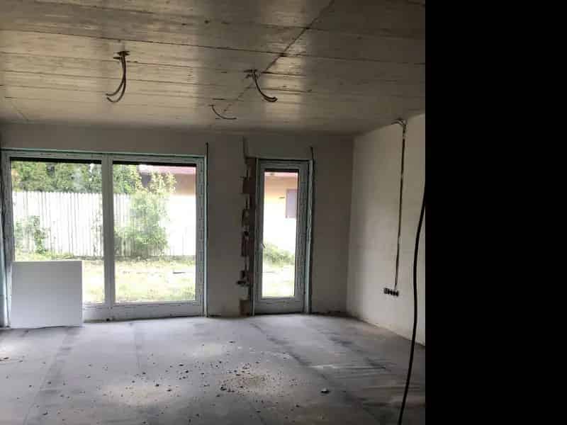 Biatorbágy - Modern 175nm-es 4 szobás ikerházfél eladó