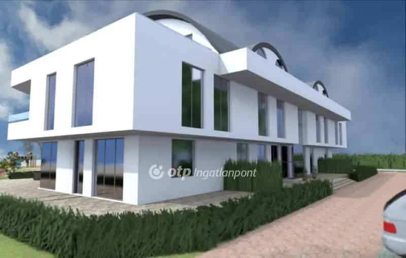 Alsóörs Vízparti Telek Eladó 4066 m2