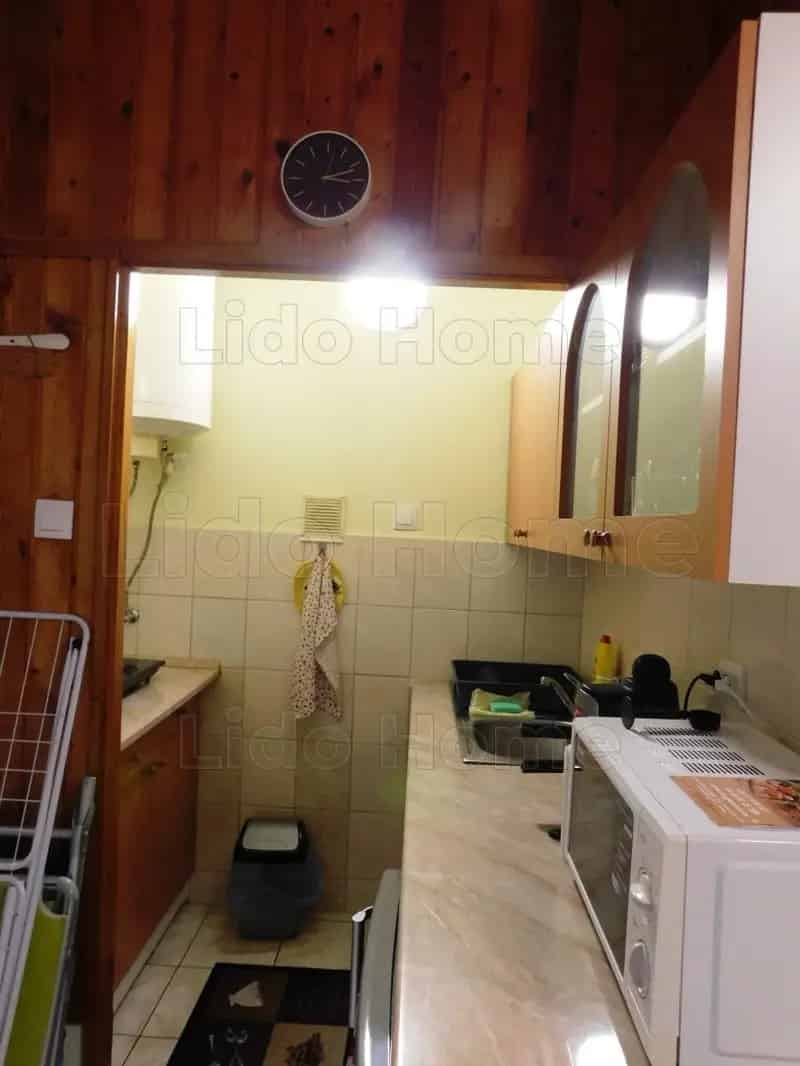 Tihanyi Vízközeli Ikernyaraló Eladó 70nm Telekkel