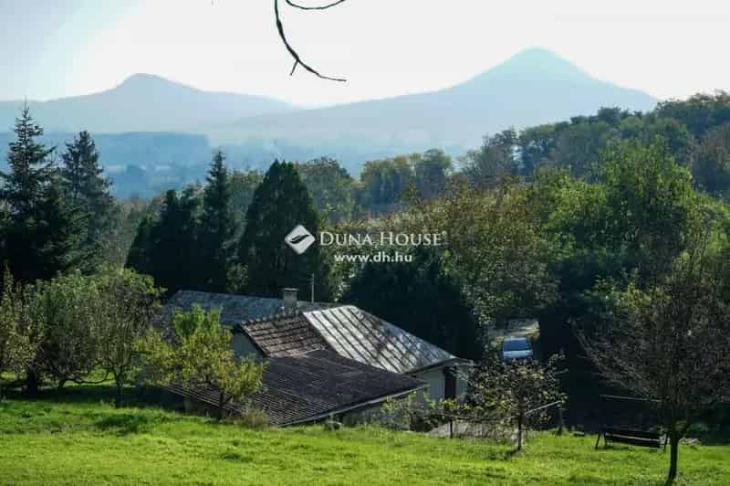 Szent György-hegy Panorámás Telek Elado 90m2-es Hazzal
