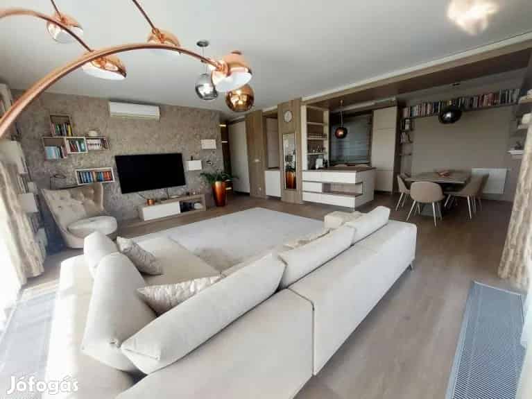 Tatabánya Gerecse Lakópark Luxus Penthouse Lakás Eladó