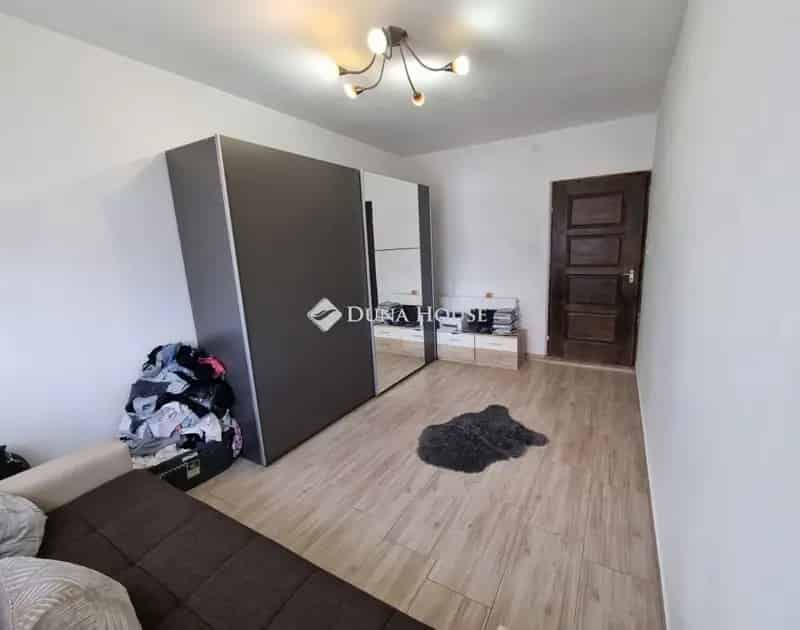Berhida 200nm-es családi ház eladó