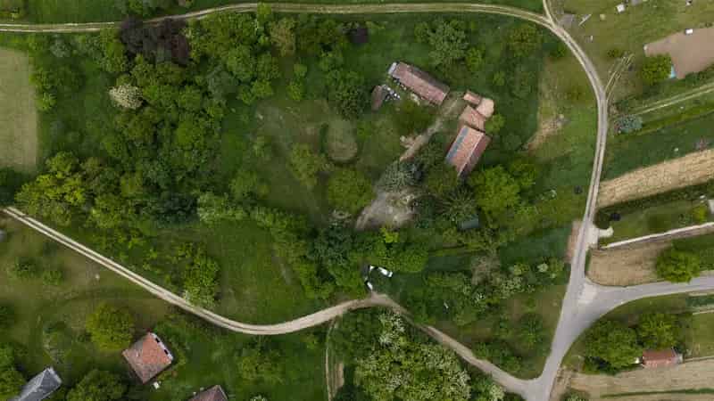 34000 m2-es Erdőszéli Telek Eladó - Nagy Fák - Fúrt Kút