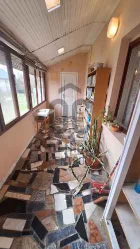 Sárbogárdi eladó családi ház 2 generációnak 105m2 1077m2 telekkel