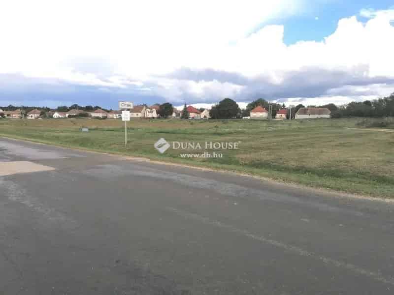 Telek Eladó , Cirák, Dunántúl