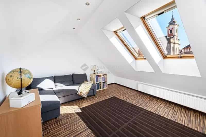 Váci családi ház eladó - 190m2 - prémium felszereltség