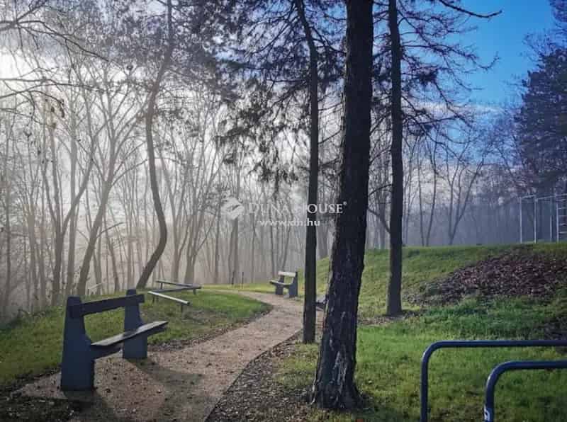 Miskolc - 55 nm-es 2 szobás felújított lakás eladó