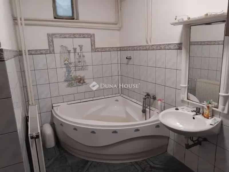 Ház Kiadó , Kunszentmártoni járás, Alföld és Észak