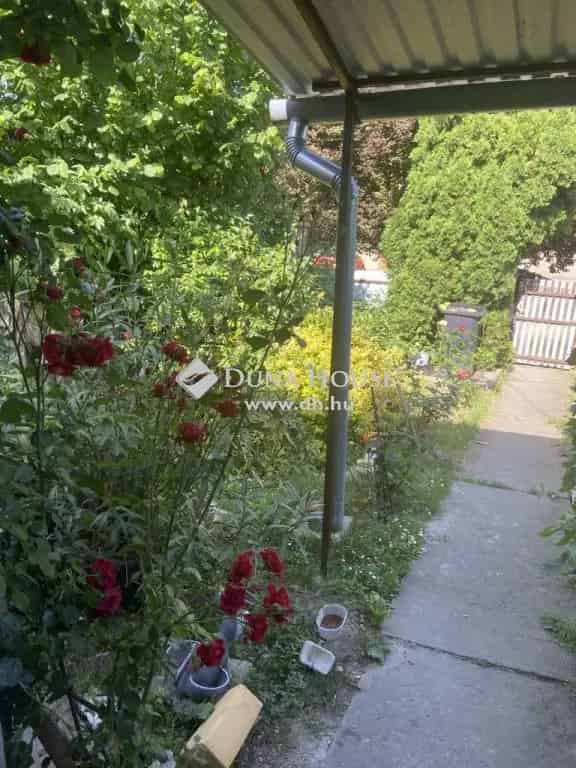 Eladó családi ház Bátaszéken 3 szoba garázzsal
