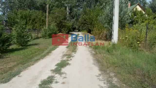 Kiskunlacháza Telek Eladó 720 nm Duna Közelben