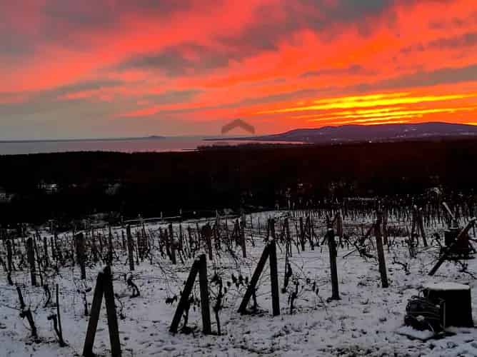 Balatonakali Panorámás Családi Ház Eladó