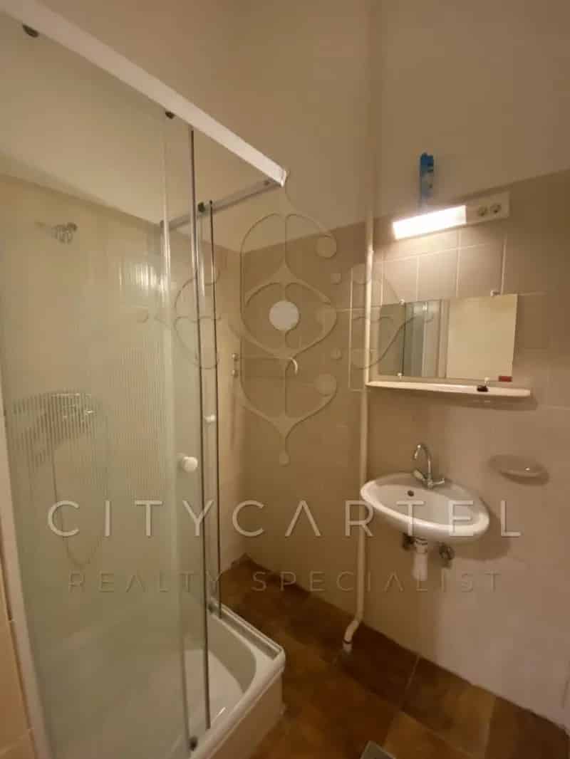 205 m2-es Balatoni Villa 828 m2-es Telken Befektetésre is Alkalmas
