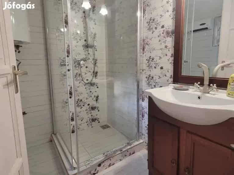 Stúdió Apartman Debrecen Közelében Erdőben 3 Felnőtt 2 Gyerek