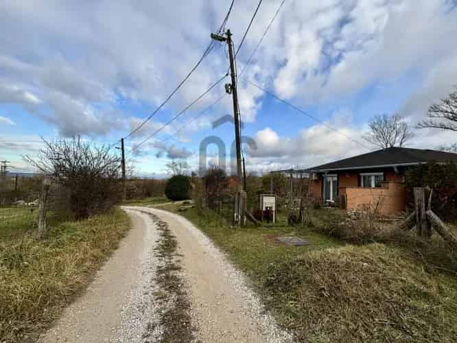 Lábatlani telek eladó 1027 nm - kertvárosi övezet