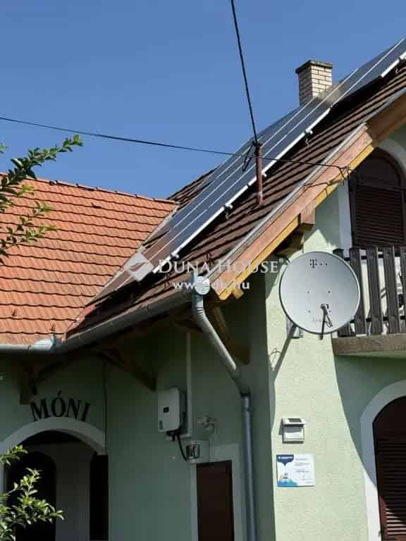 Balatonmáriafürdő Strandközeli 4 Szobás Nyaralóház Eladó