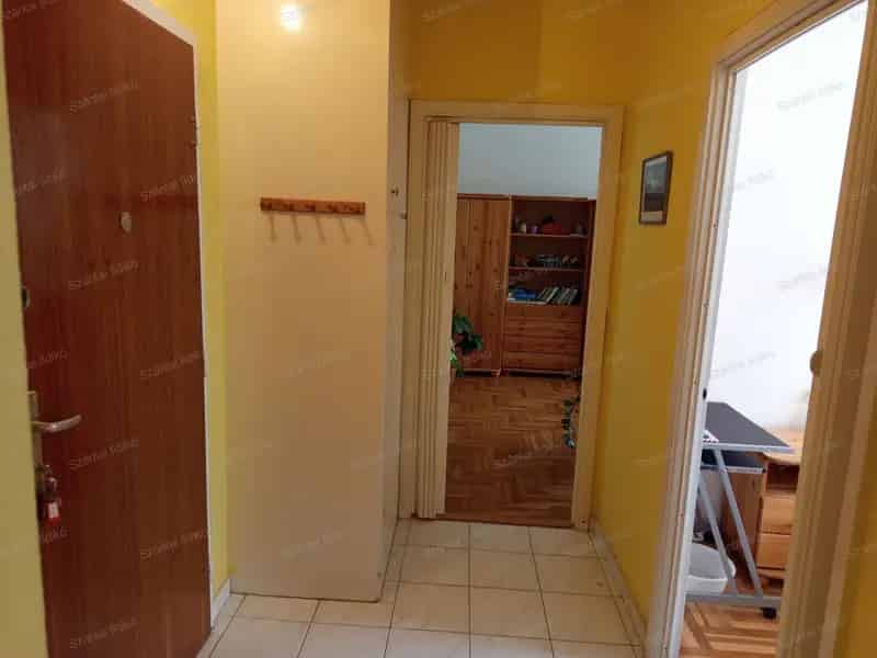 44m2-es 1 5 szobás panellakás eladó Szolnokon