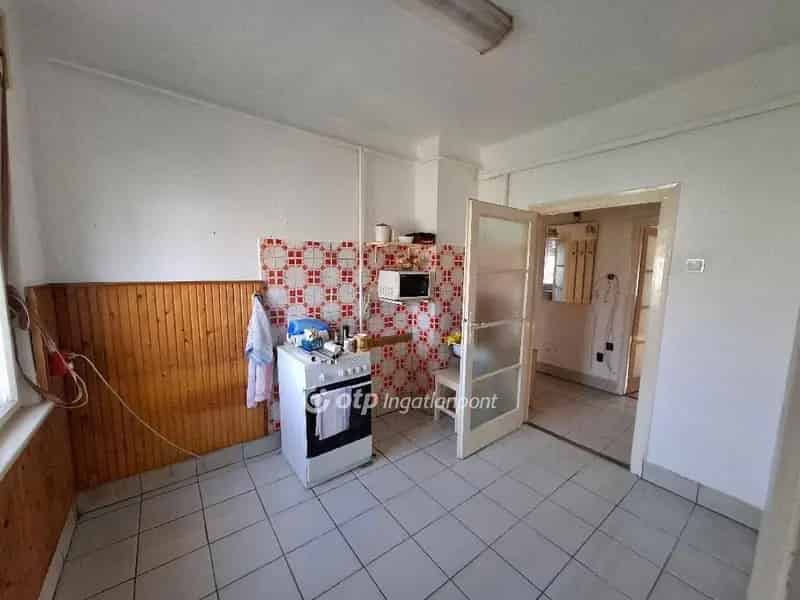 Ház Kiadó , Egri járás, Alföld és Észak