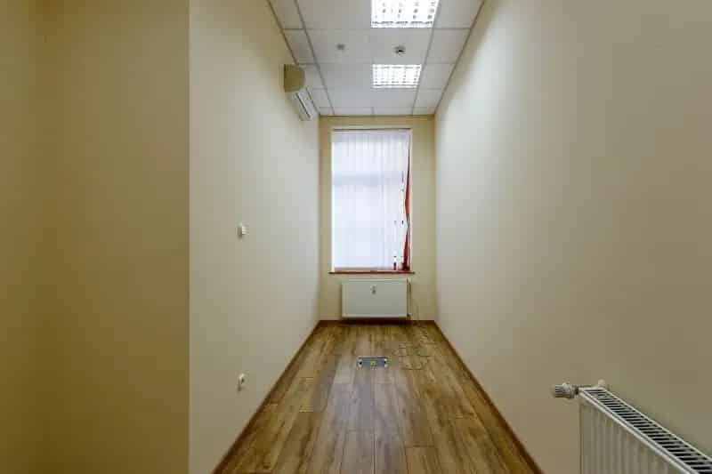 Debrecen belvaros 196 m2 iroda kiado