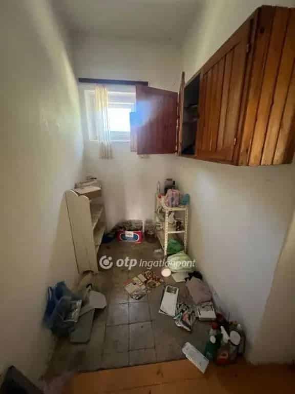 Farmoson 92 nm-es családi ház eladó
