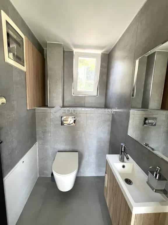Luxus Családi Ház Siófok Közelében Medencével és Wellness Létesítménnyel
