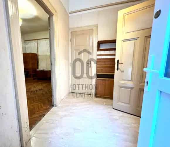 Budapest XIII kerület Újlipótváros 70m2 3 szobás felújítandó lakás
