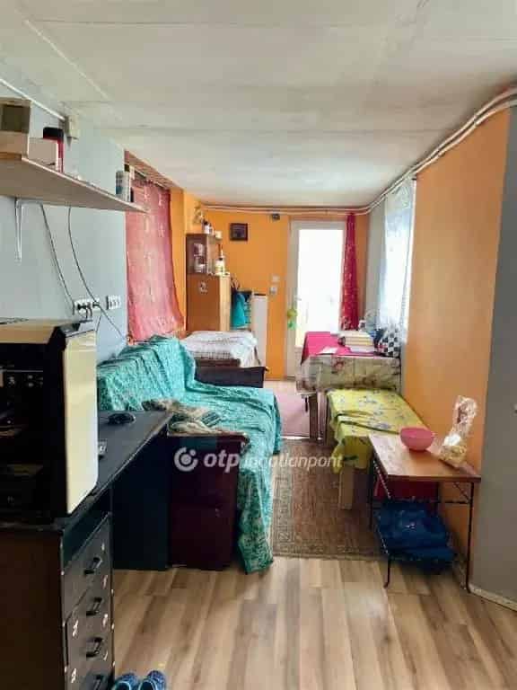Csongrád Piroskaváros 3 szobás családi ház eladó