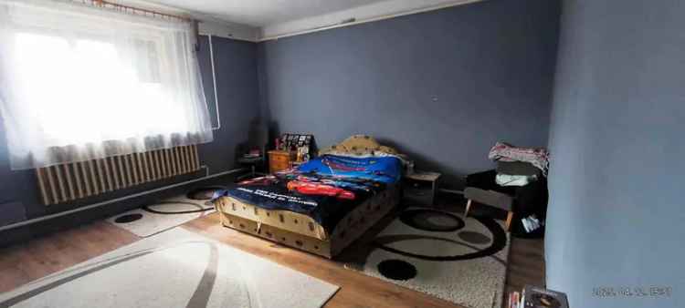 Hajduhadház 1000 m2-es telken 4 szobás családi ház eladó
