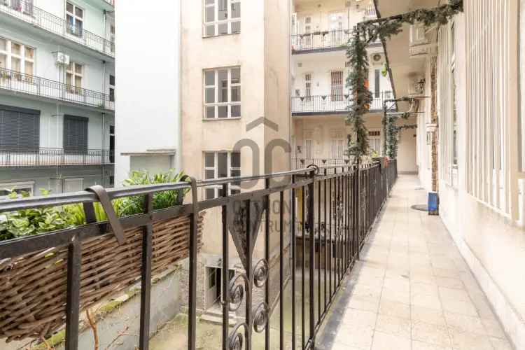 Budapest I kerulet Krisztinavaros elado lakás 74m2 felujitott 3 hálószoba