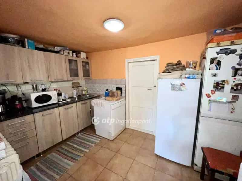 Ház Kiadó , Debreceni járás, Alföld és Észak