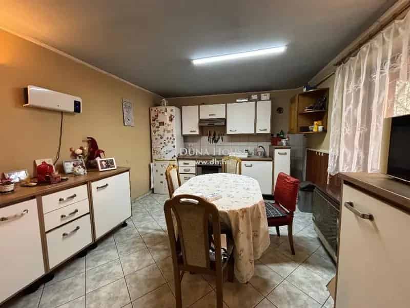 Pápa - 110 m2-es 3 szobás családi ház eladó