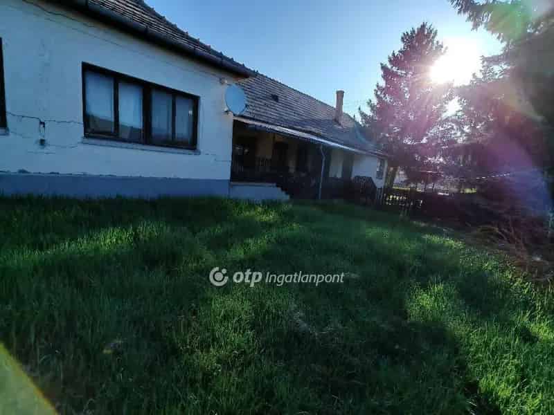 Zsámbék 3563 m2-es Telek Eladó Ikerház Építésére Alkalmas