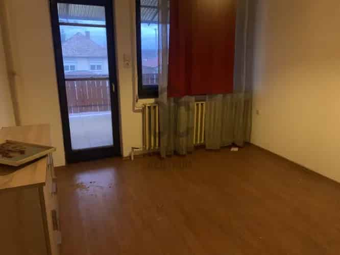 Parádsasvári eladó ikerház 4 szoba 171nm