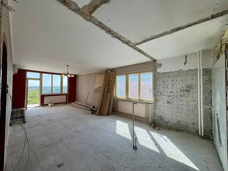 Budakalász panorámás családi ház eladó